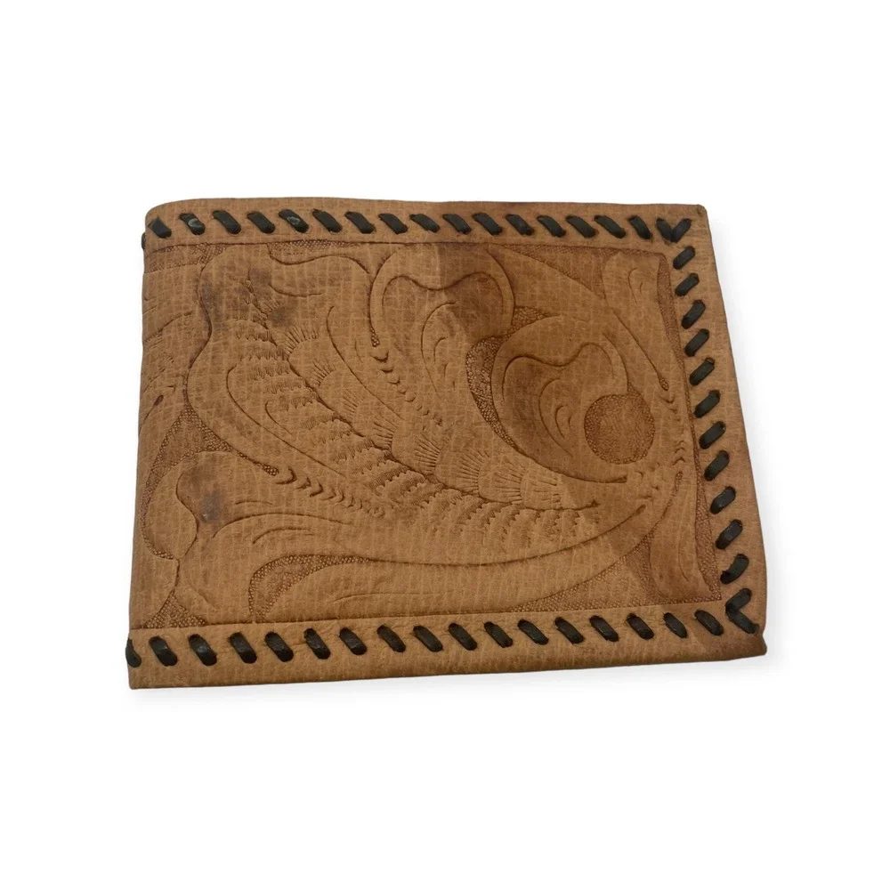 Vintage Amity Tooled Natural Leather Billfold Bi-Fold‎ Brown